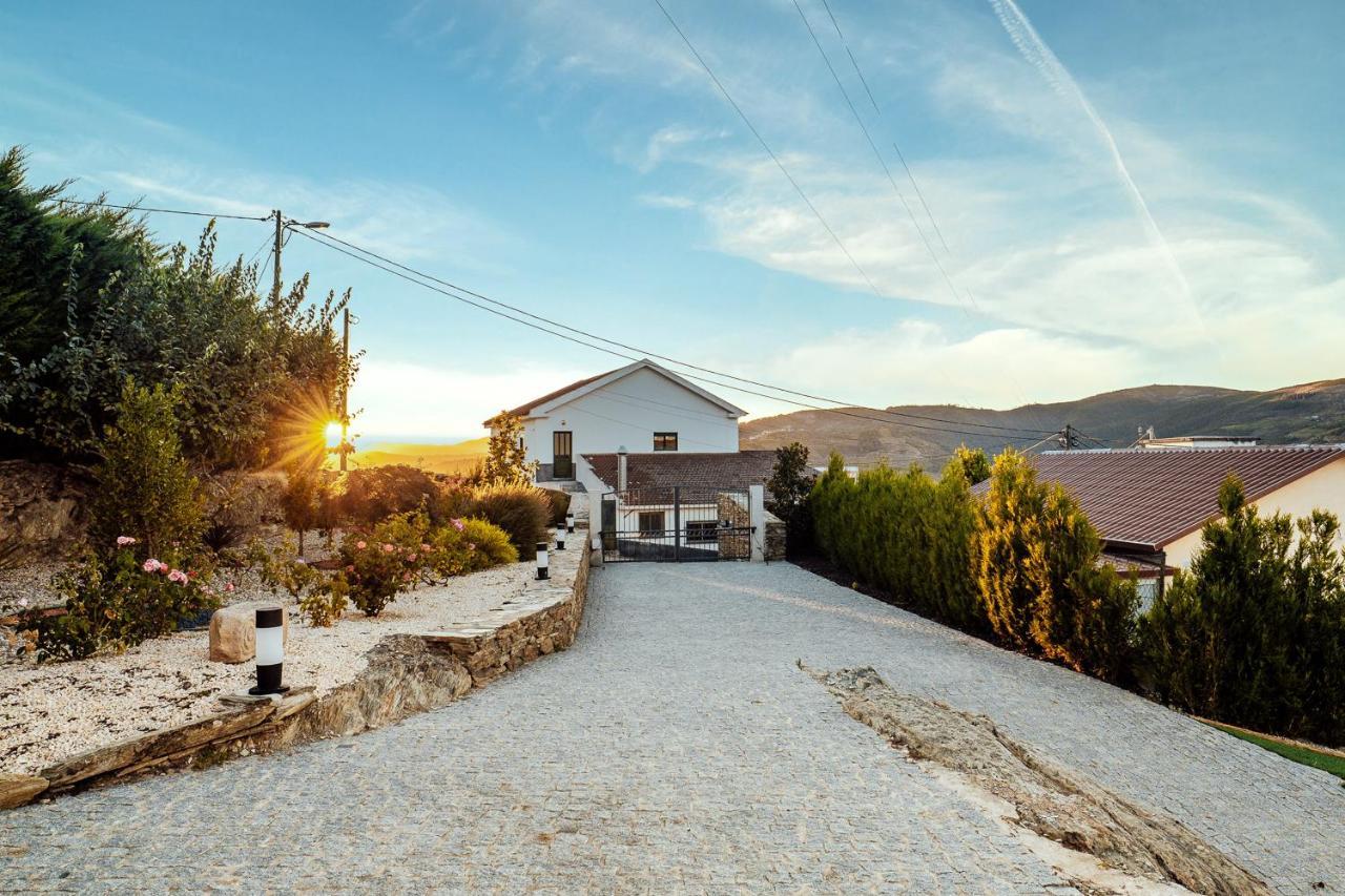 Valença do Douro Pinhão Casa com piscina privada Vila Exterior foto